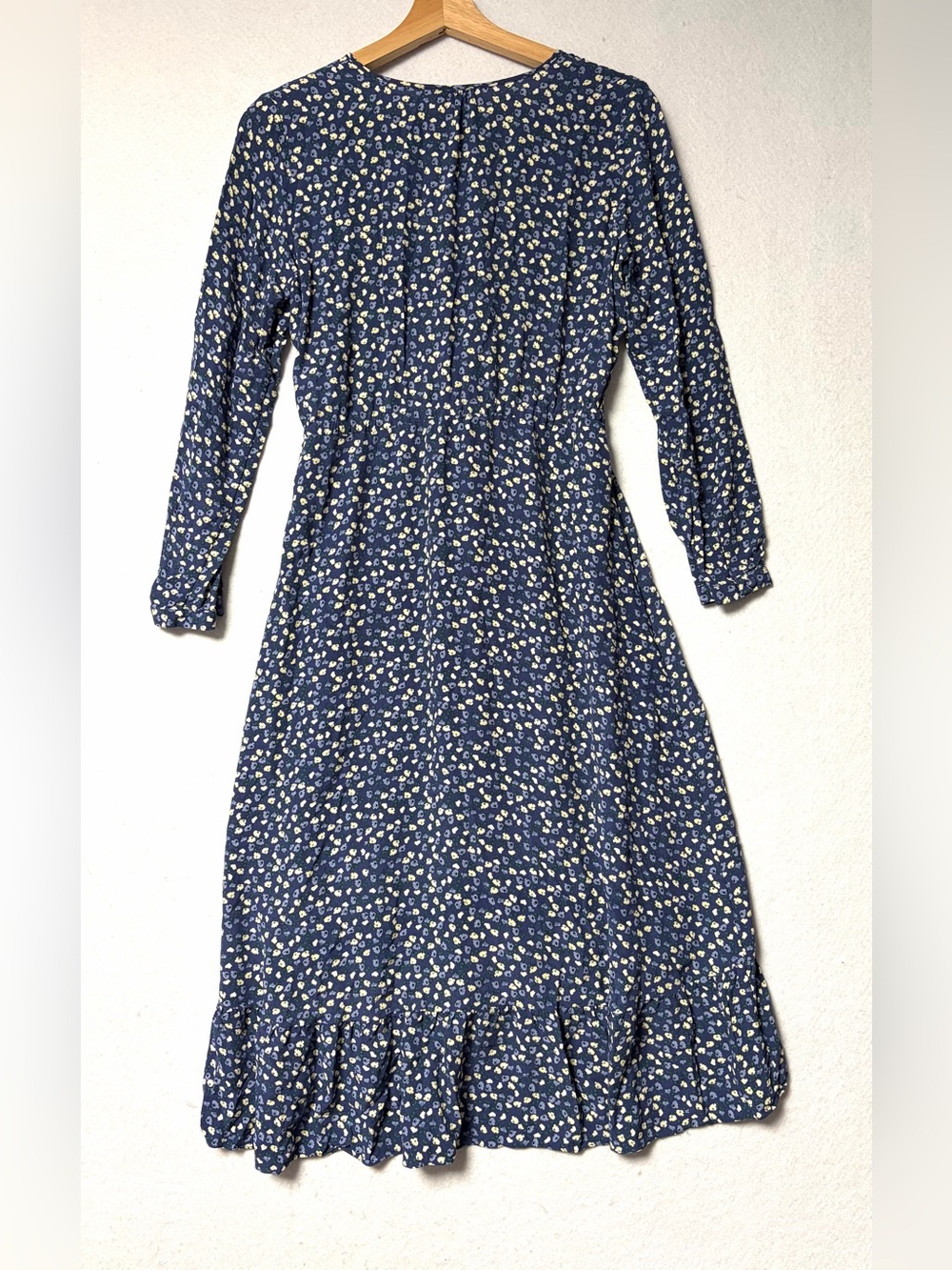 Rails Jade Dress Navy Ditsy Floral Button Front Hi-Low Ruffle Hem Size Medium - Picture 7 of 13